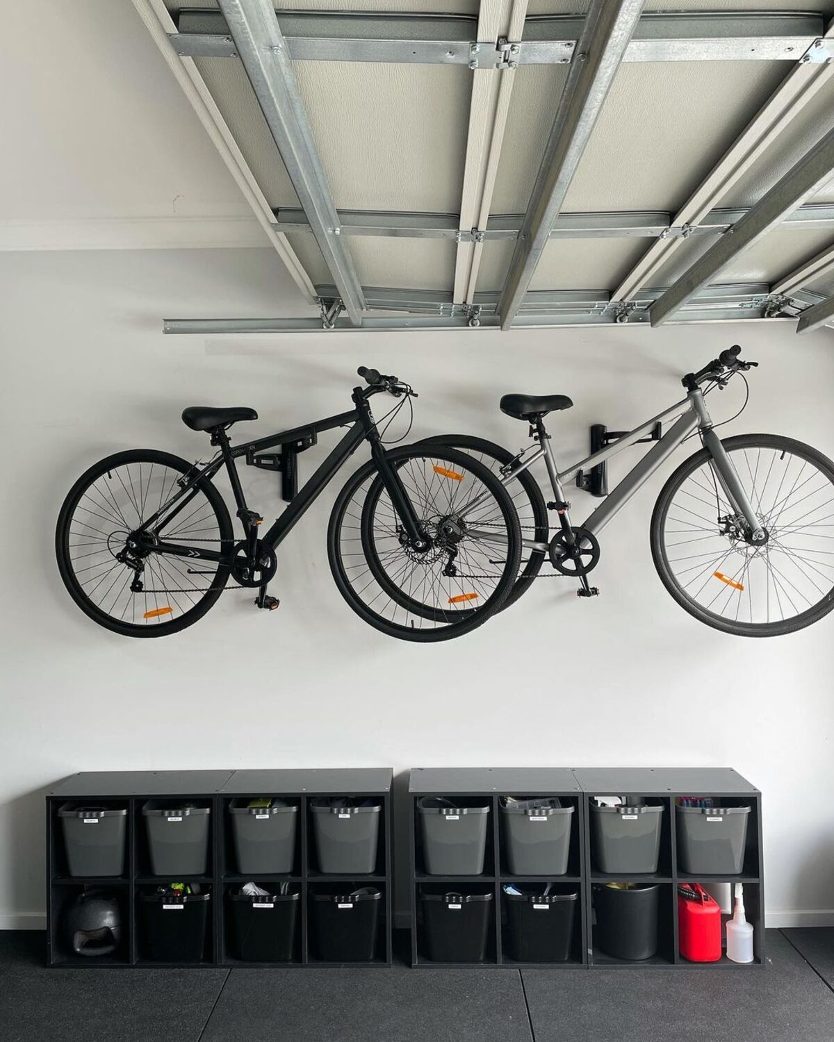 15 ideas para guardar bicicletas en el garaje 12
