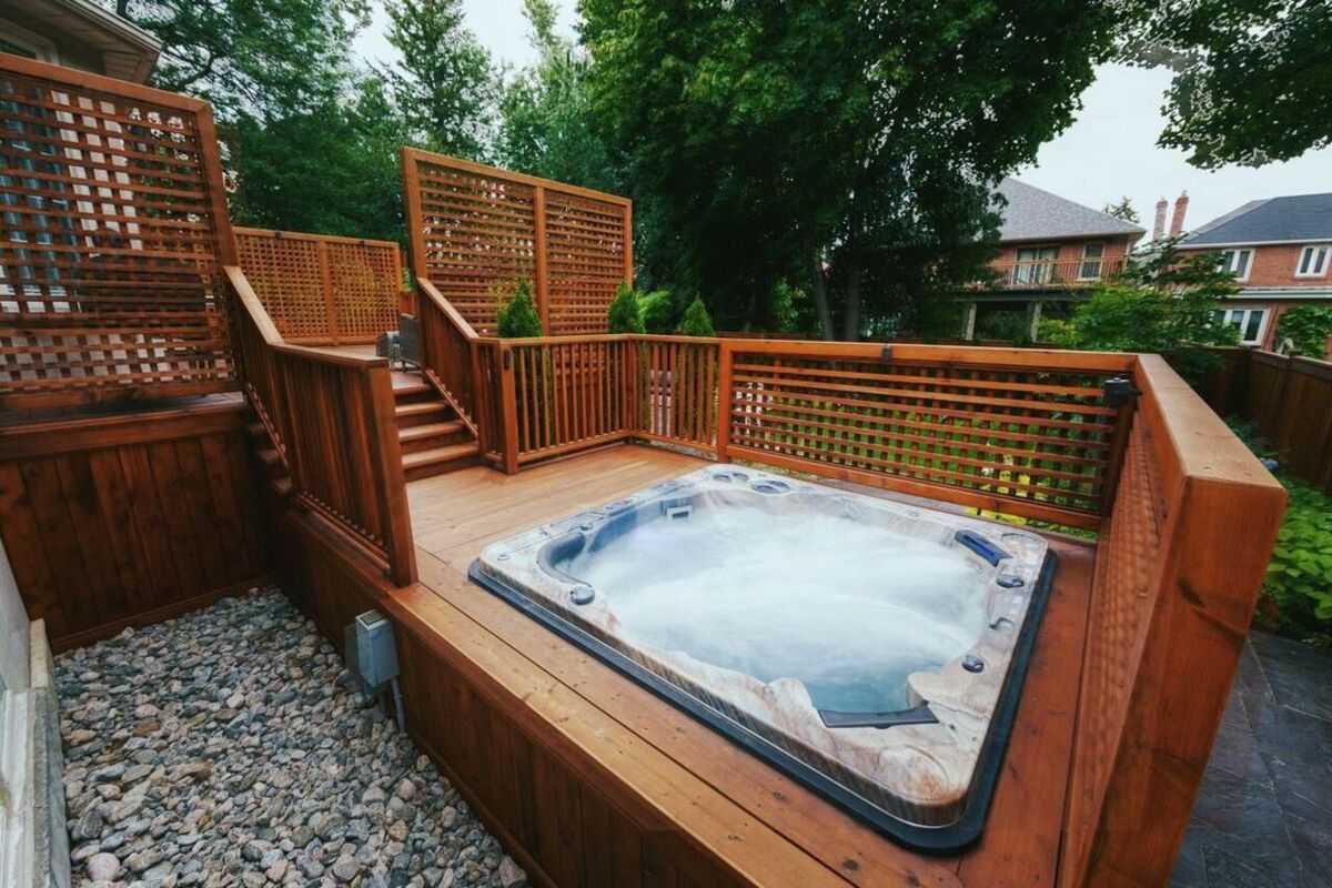 18 jacuzzi patio ideas 13