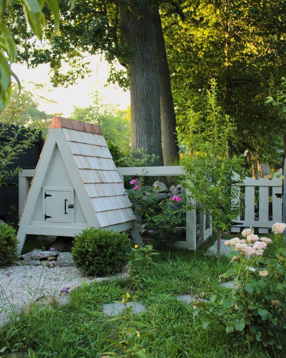 20 ideas de casas para patos patios traseros 13