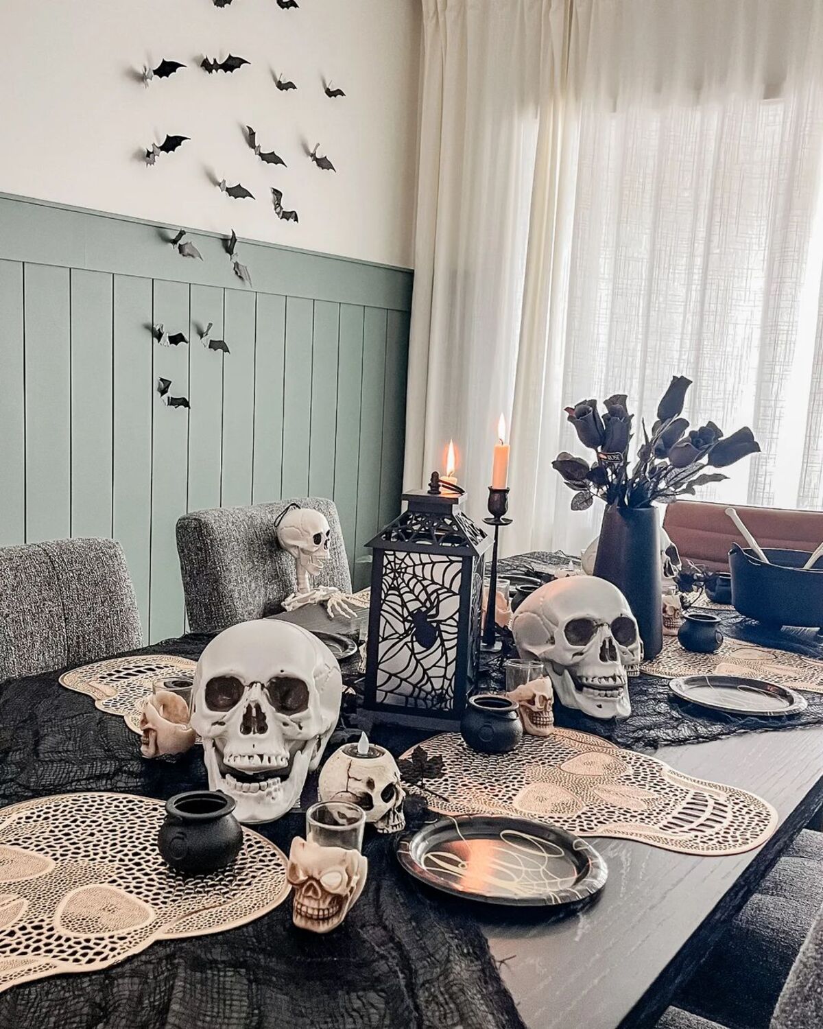 20 ideas encantadoras para poner la mesa en halloween 11