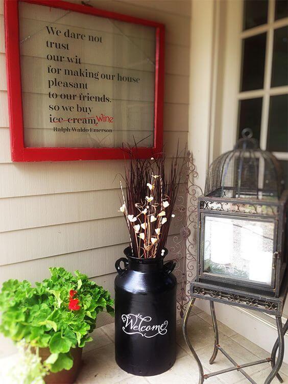 Decora una Lata de Leche con Calcomanías