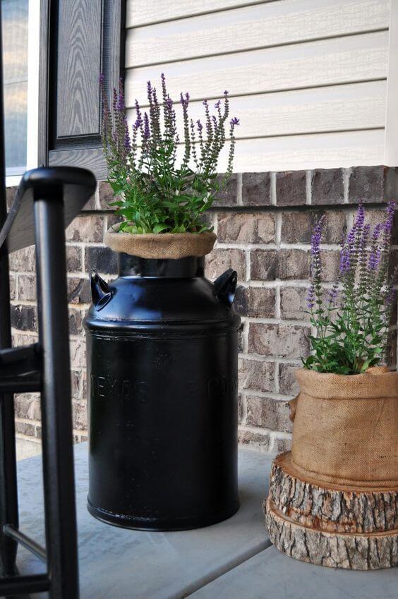 Macetero de lata de leche