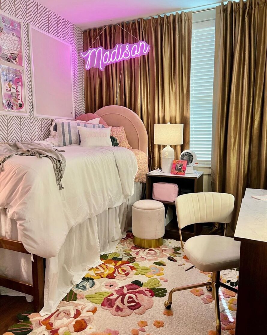 dormitorio universitario acogedor 14