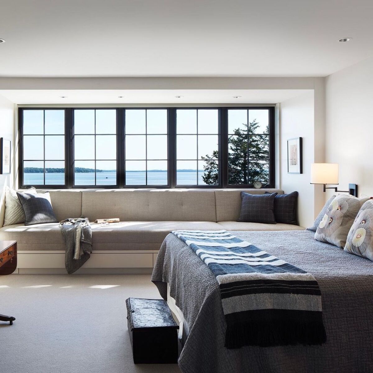 acogedoras ideas de asientos de ventana 20