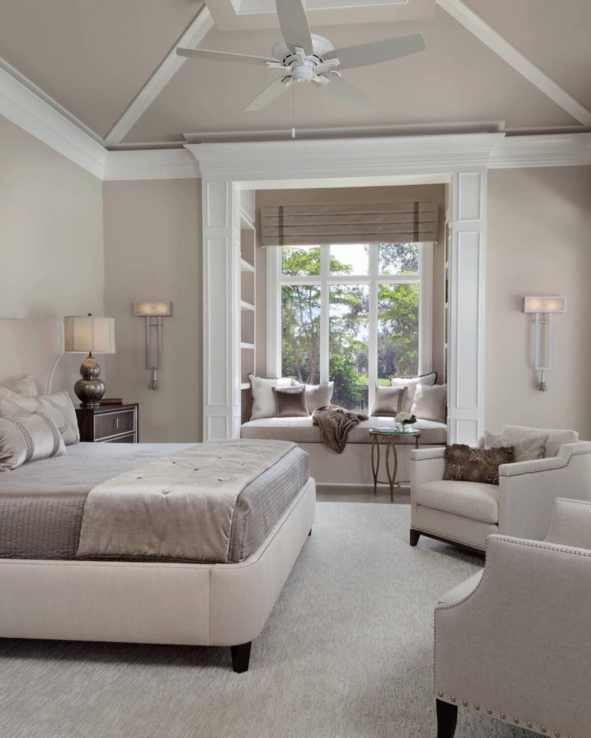 acogedoras ideas de asientos de ventana 5