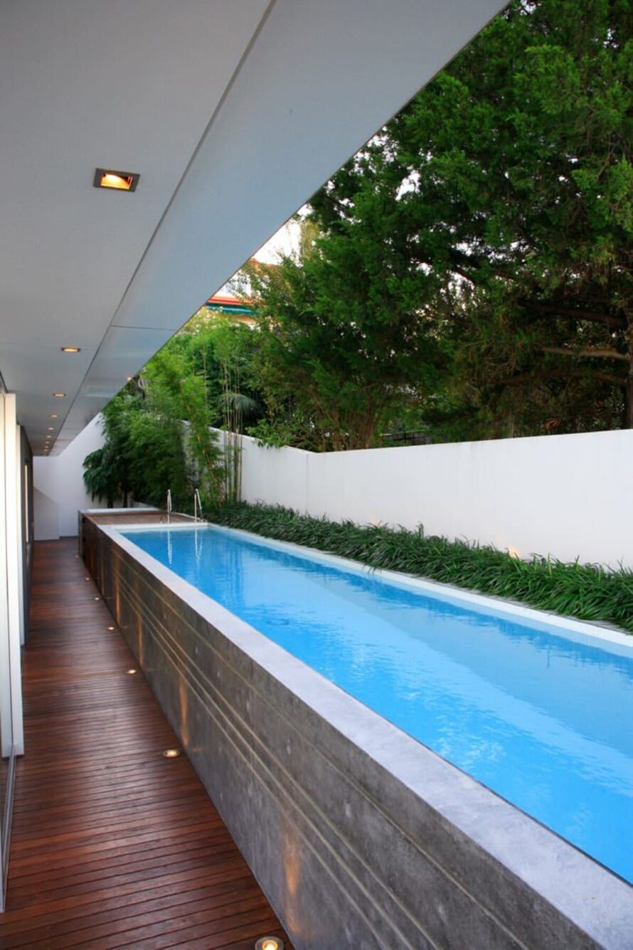 ideas creativas de paisajismo para piscinas elevadas 15