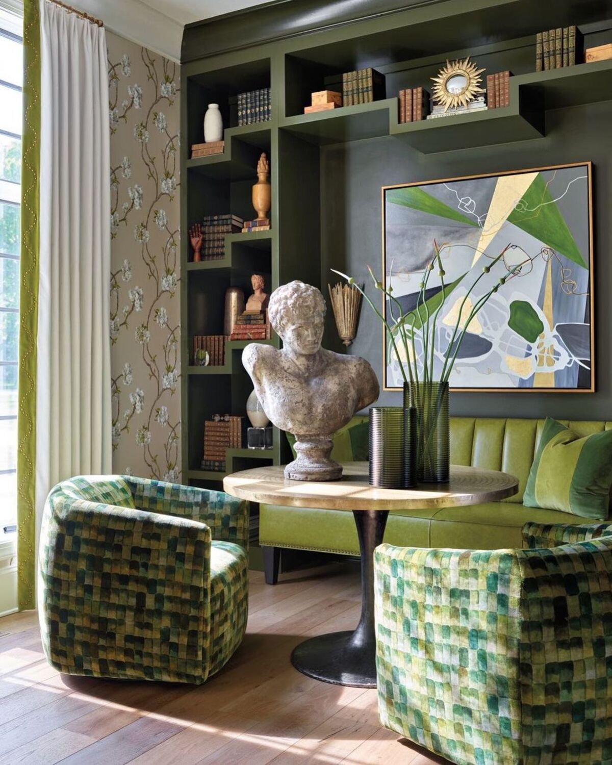 pared de acento verde oscuro 20