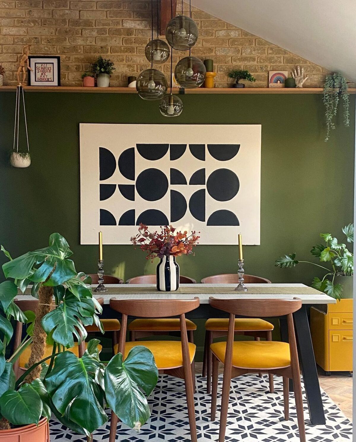 pared de acento verde oscuro 5