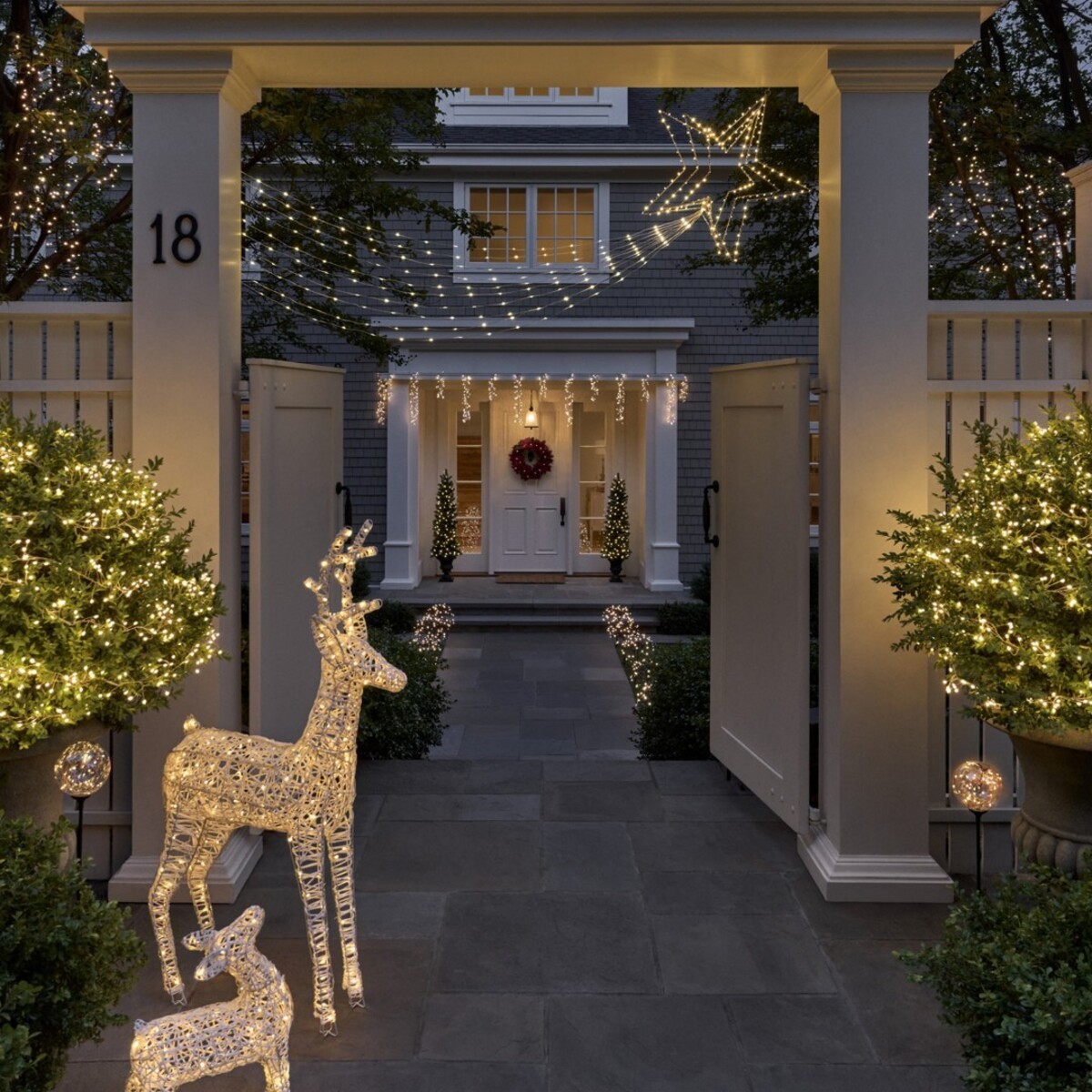 deslumbrantes ideas de decoración navideña para exteriores 19