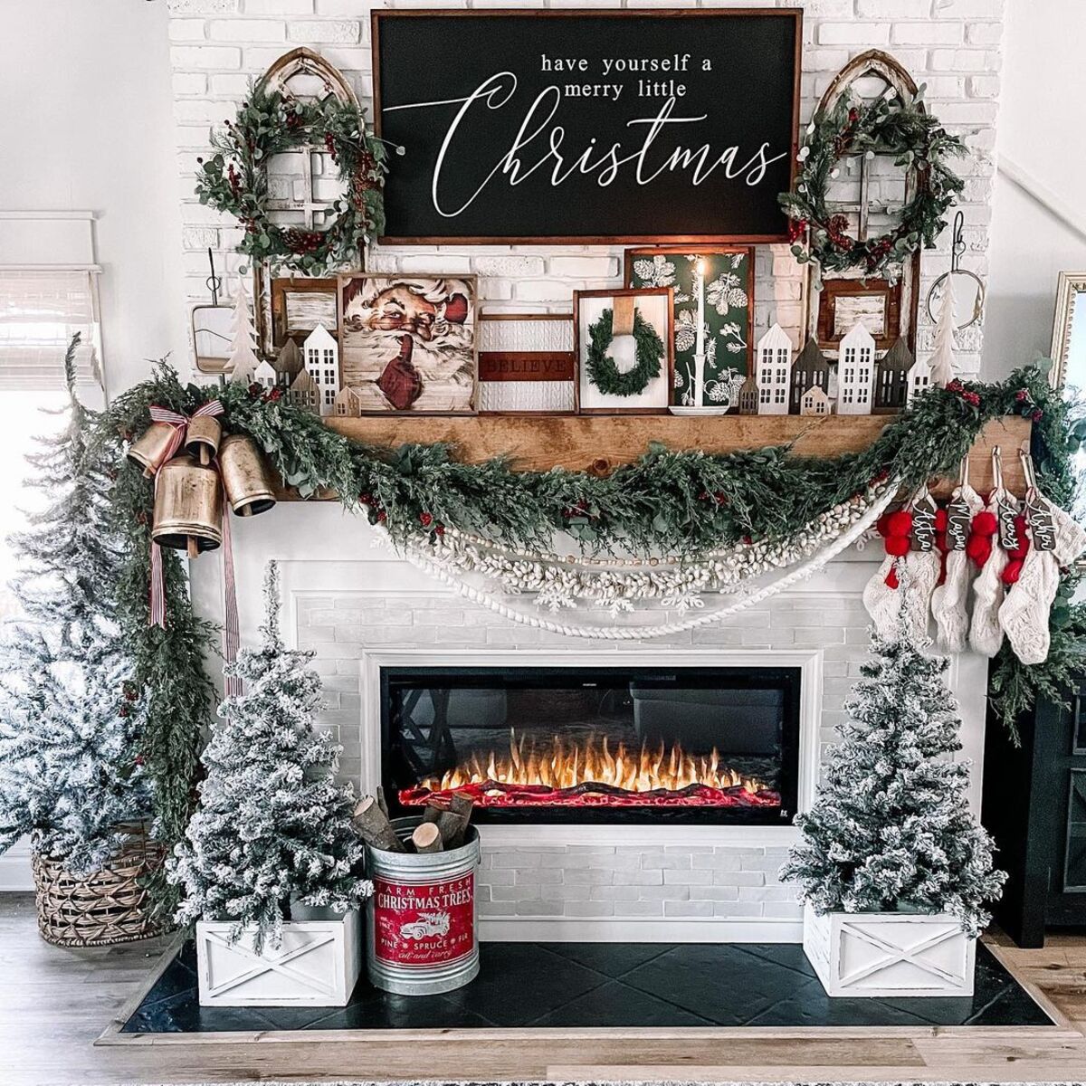 ideas para decorar la chimenea en navidad 15